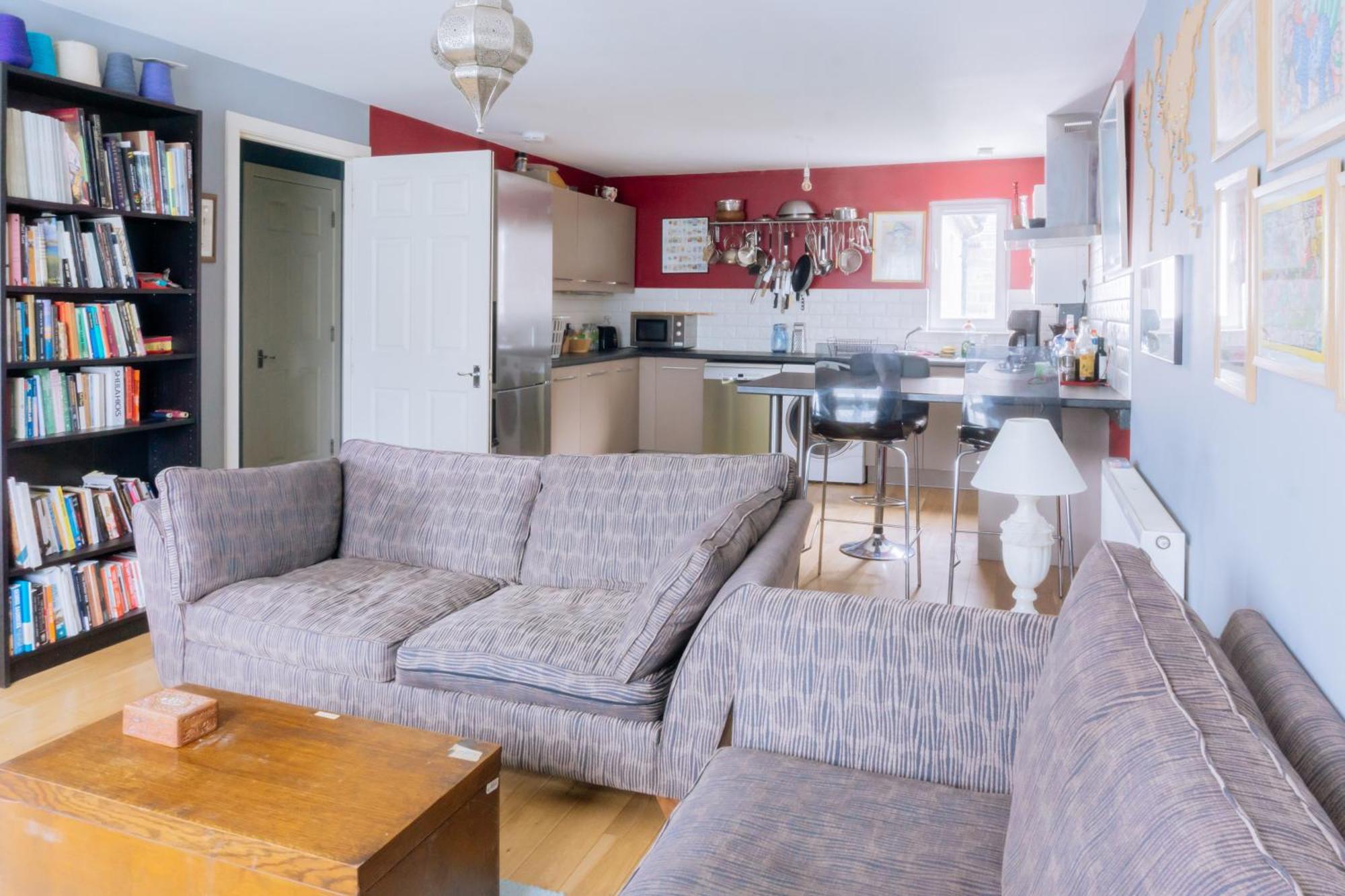 Stylish 3 Bedroom Apartment Near Hollyrood Park Edimburgo Exterior foto