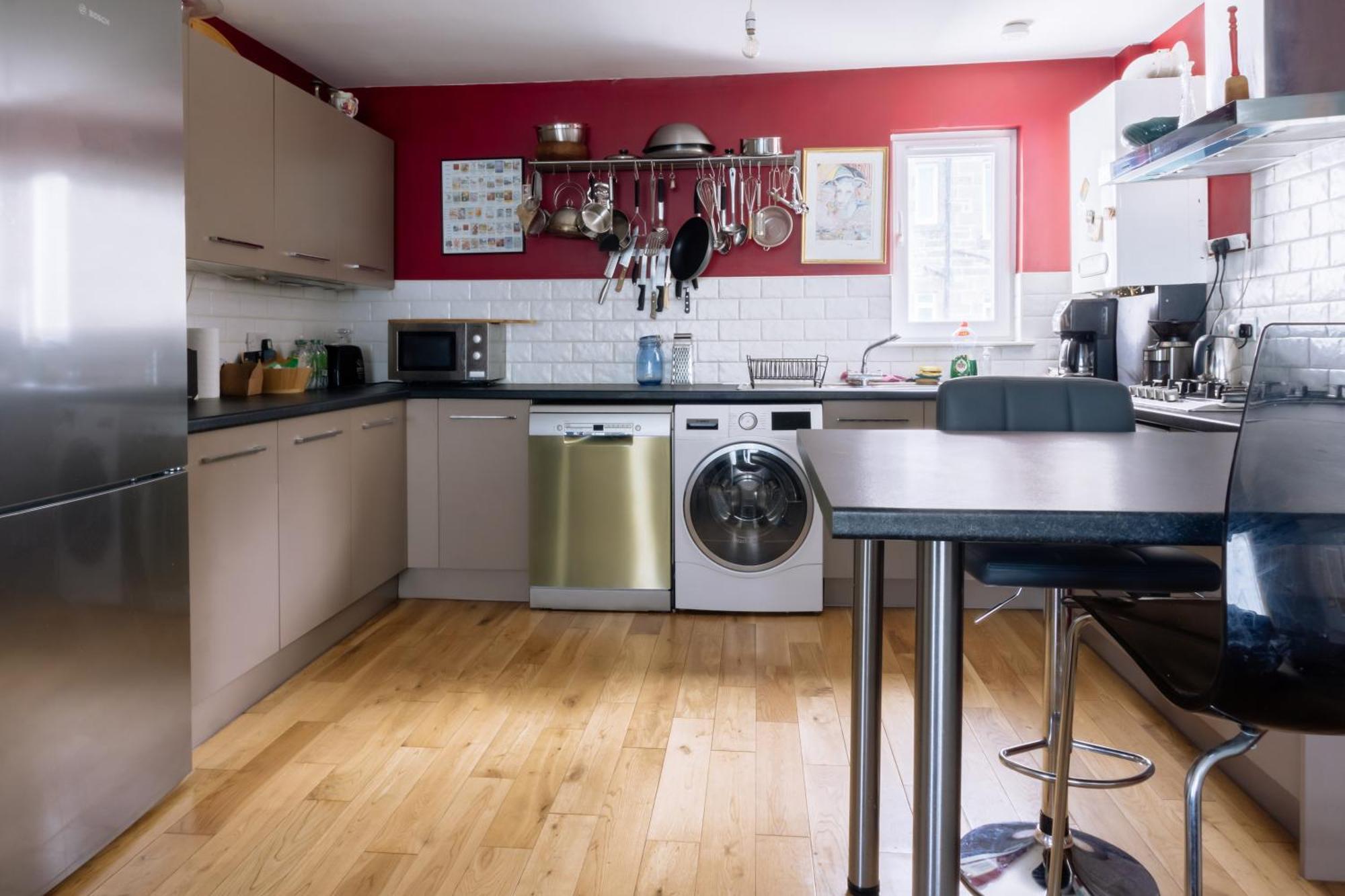 Stylish 3 Bedroom Apartment Near Hollyrood Park Edimburgo Exterior foto